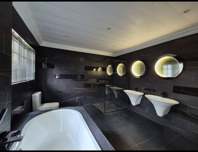 4 BEDROOM HOUSE FOR SALE IN VANDERBIJLPARK SW 5